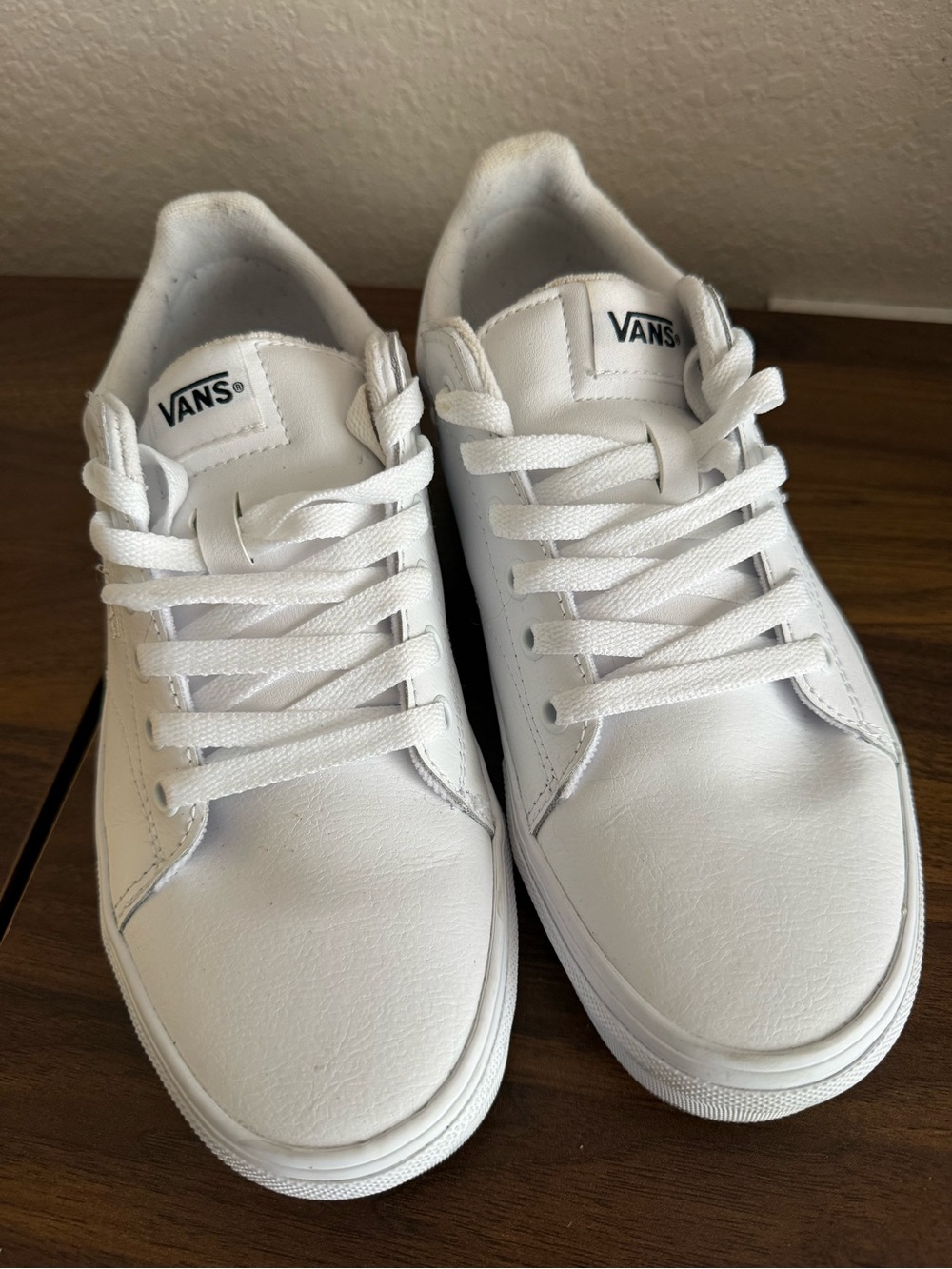 Vans White womens Low-Top Sneakers